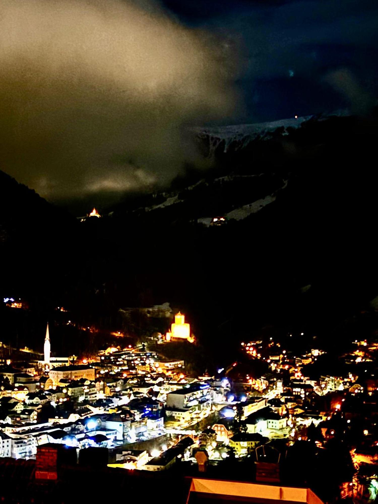 Lechtaler Alpenblick Landeck - Privatzimmer & Ferienwohnung Eksteriør bilde