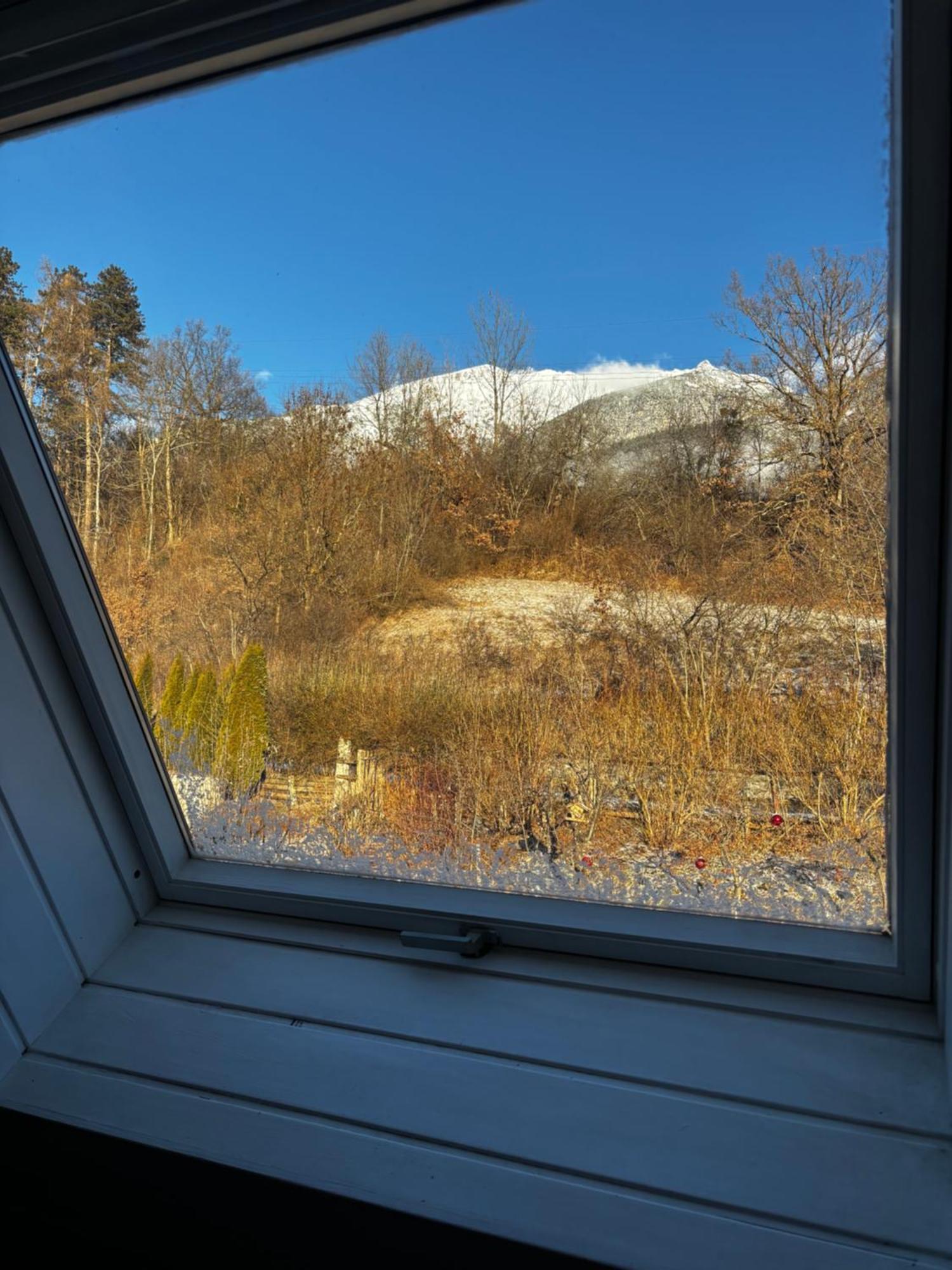 Lechtaler Alpenblick Landeck - Privatzimmer & Ferienwohnung Eksteriør bilde