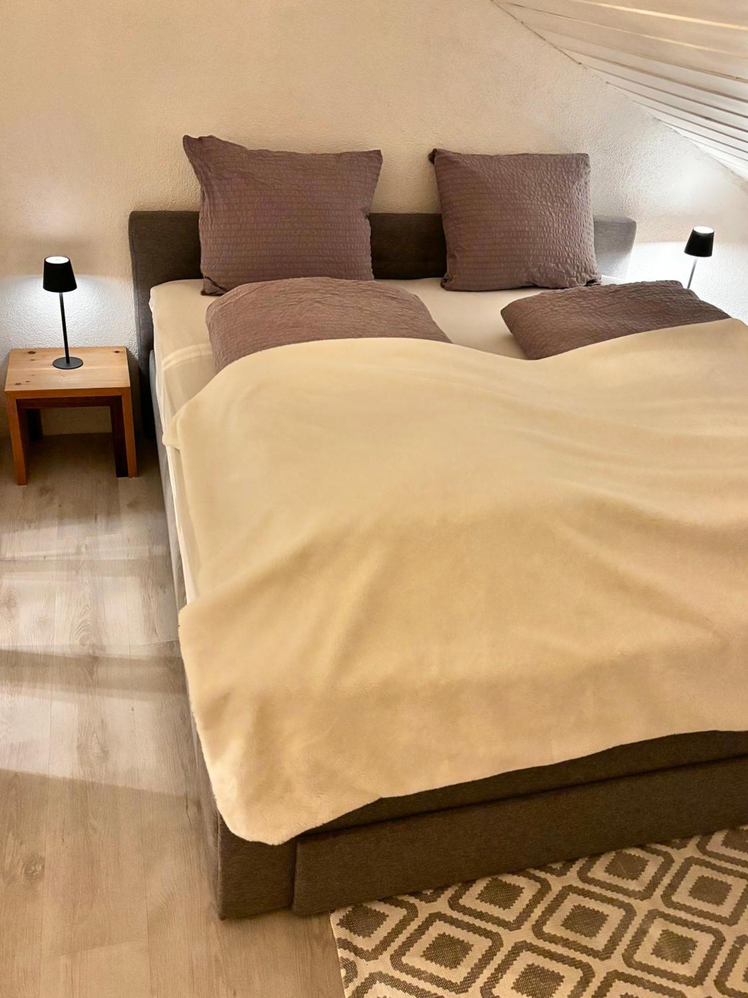 Lechtaler Alpenblick Landeck - Privatzimmer & Ferienwohnung Eksteriør bilde